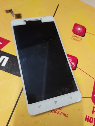 Лот: 19873487. Фото: 1. Дисплей для Lenovo A5000 белый. Дисплеи, дисплейные модули, тачскрины