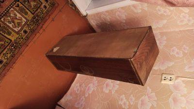 Лот: 17040673. Фото: 1. Полки со стеклом. Чехословакия... Полки, стеллажи, этажерки