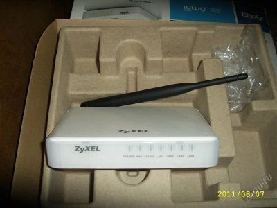 Лот: 1110469. Фото: 1. ZyXEL P-330W EE. Маршрутизаторы (роутеры)