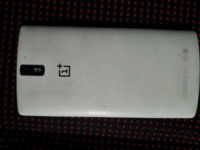 Лот: 9550933. Фото: 1. OnePlus One. Смартфоны
