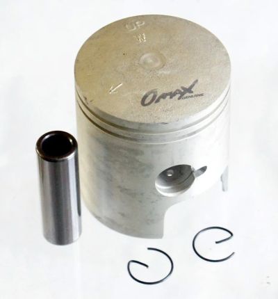 Лот: 21364087. Фото: 1. Поршень YAMAHA 30D 6J8-11631-00... Запчасти для лодок, катеров, лодочных моторов