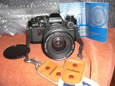 Лот: 17057435. Фото: 1. Оlympus om 10. Плёночные зеркальные