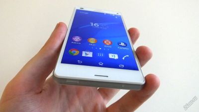 Лот: 5739240. Фото: 1. Sony Xperia z3 compact белый РСТ... Смартфоны