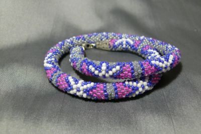 Лот: 7090922. Фото: 1. Жгут-колье "Зима" из бисера. Бижутерия ручной работы
