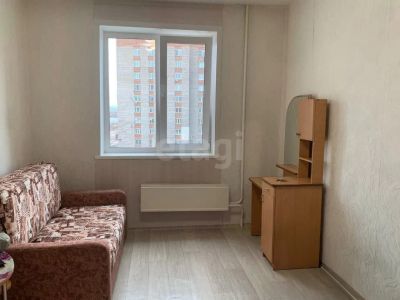 Лот: 25527240. Фото: 1. комната , Красноярск Джамбульская... Квартиры, студии