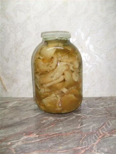 Лот: 659650. Фото: 1. Грузди соленые. Домашние заготовки
