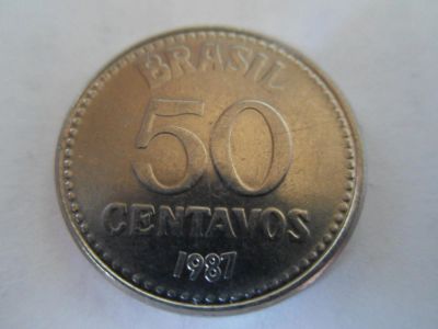 Лот: 5325891. Фото: 1. Бразилия 50 сентаво, 1987. Америка
