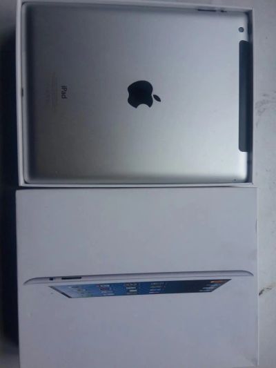 Лот: 7393945. Фото: 1. iPad 4. Планшеты