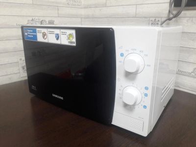 Лот: 11258742. Фото: 1. Микроволновая печь(свч) Samsung... Микроволновки, мини-печи