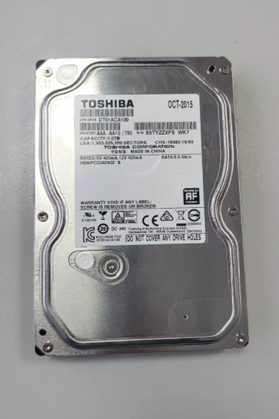Лот: 20970227. Фото: 1. Жесткий диск Toshiba DT01ACA100... Жёсткие диски (HDD)