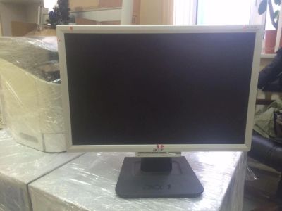 Лот: 5105638. Фото: 1. Монитор acer. ЖК-мониторы