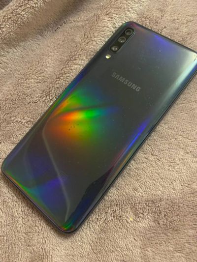 Лот: 20669343. Фото: 1. Смартфон Samsung Galaxy A50 6... Смартфоны