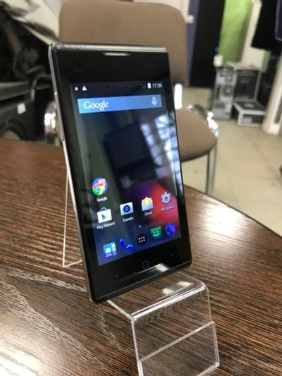Лот: 15878622. Фото: 1. Смартфон ZTE V815W. Смартфоны