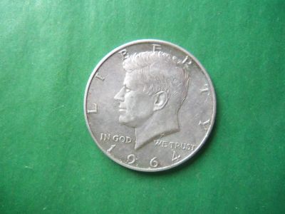 Лот: 19863810. Фото: 1. США 50 центов 1964 г.,серебро. Америка