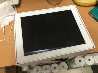 Лот: 4874468. Фото: 1. Продам Ipad 4 Retina. Планшеты