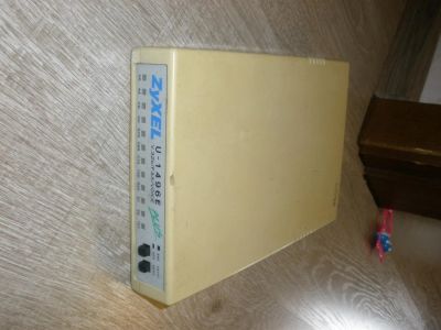 Лот: 7991429. Фото: 1. zyxel u-1496e. Коммутаторы
