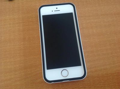 Лот: 3799346. Фото: 1. Iphone 5S GOLD 32 GB. Смартфоны