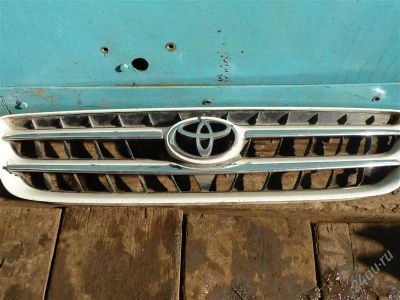 Лот: 2212616. Фото: 1. Решетка радиатора TOYOTA IPSUM... Кузов