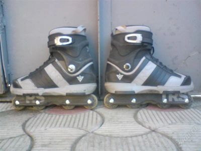 Лот: 866099. Фото: 1. Роликовые коньки Rollerblade DT4... Роликовые коньки, скейтборды, самокаты