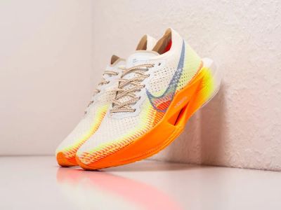 Лот: 24975915. Фото: 1. Кроссовки Nike ZoomX Vaporfly... Кеды, кроссовки, слипоны