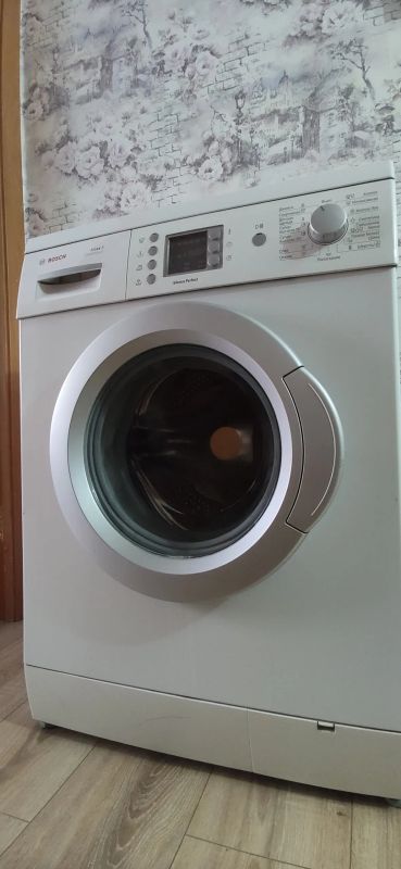Лот: 24785775. Фото: 1. Стиральная машина Bosch maxx5. Стиральные машины