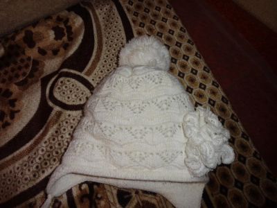 Лот: 6780572. Фото: 1. белая шапочка. Головные уборы