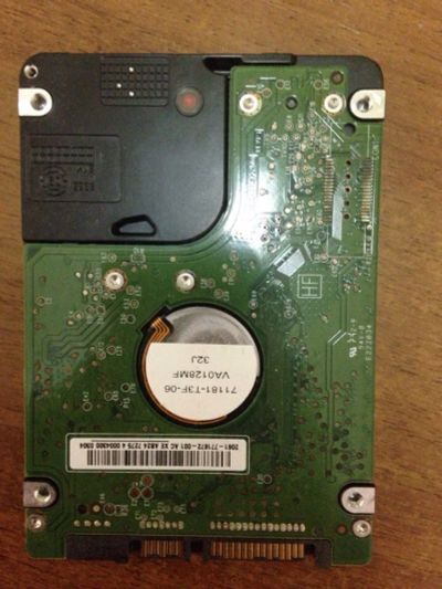 Лот: 6381751. Фото: 1. Жесткий диск для ноутбука 320Гб... Жёсткие диски (HDD)