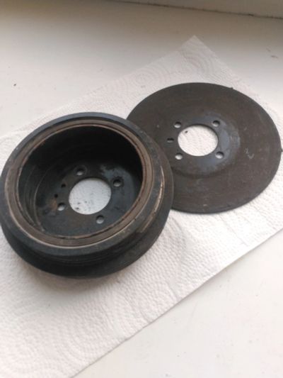 Лот: 25654839. Фото: 1. Шкив коленвала mazda familia. Двигатель и элементы двигателя