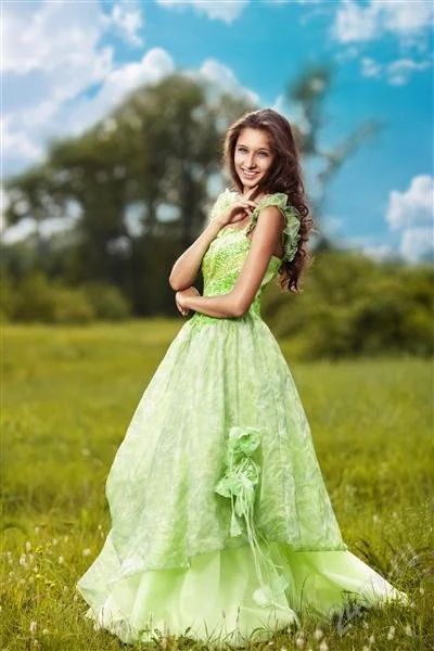 Лот: 1490064. Фото: 1. продам платье. Платья