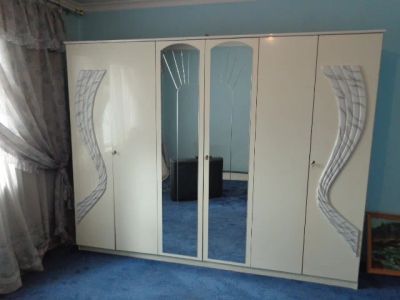 Лот: 3980646. Фото: 1. БЕЛЫЙ ШКАФ ( в отличном состоянии... Шкафы, шкафы-купе