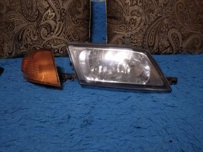 Лот: 15658848. Фото: 1. Фара nissan wingroad. Оптика и освещение