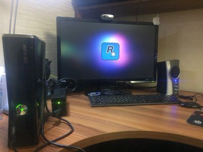 Лот: 7068635. Фото: 1. Microsoft Xbox 360 . 500gb. Игровые приставки, консоли