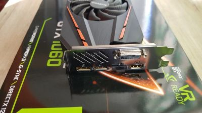 Лот: 11947120. Фото: 1. видеокарта gigabyte geforce gtx... Видеокарты