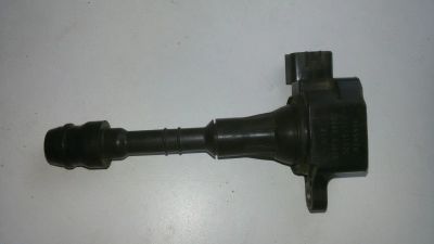 Лот: 9828442. Фото: 1. катушка зажигания Nissan VQ35DE. Электрооборудование