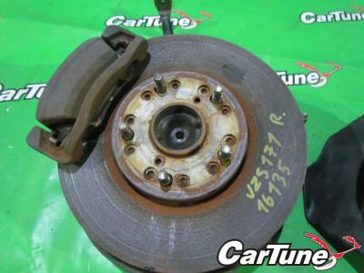 Лот: 10538511. Фото: 1. ступица FR toyota crown JZS171... Ходовая, подвеска, рулевое управление