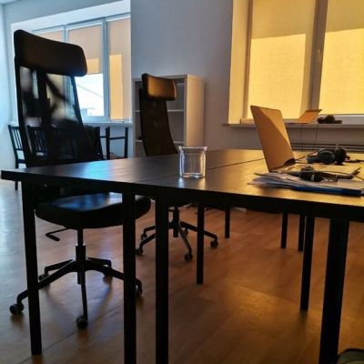 Лот: 17386645. Фото: 1. Стол Linnmon IKEA 200x60. Компьютерные и письменные столы