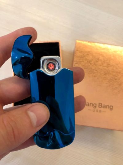 Лот: 18224846. Фото: 1. USB зажигалка Primo Blue в подарочной... Зажигалки, спички, пепельницы