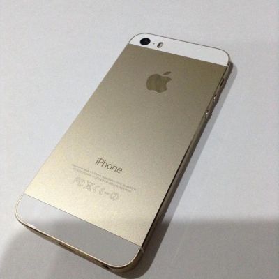 Лот: 8880689. Фото: 1. iPhone 5s. Смартфоны
