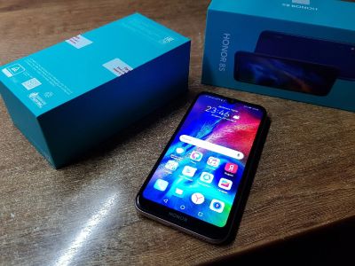 Лот: 14922549. Фото: 1. Honor 8S Новый. Смартфоны