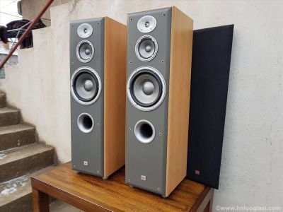 Лот: 18447330. Фото: 1. JBL E 60. Пассивные акустические системы