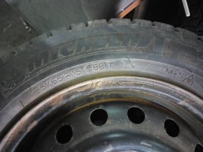 Лот: 16534182. Фото: 1. Зимние шины Michelin на штампах... Шины на дисках