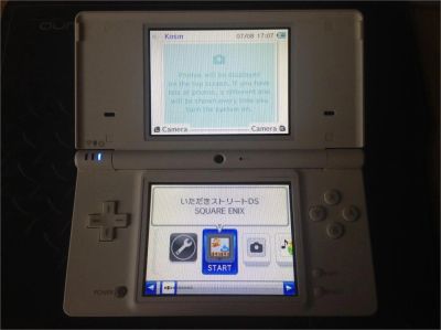 Лот: 7964788. Фото: 1. Nintendo DSi (Pokemon) + R4i и... Игровые приставки, консоли