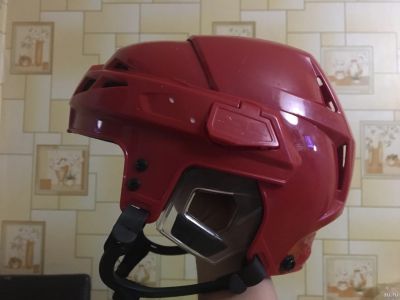 Лот: 11198921. Фото: 1. Шлем хоккейный CCM ht vector 5... Шлемы