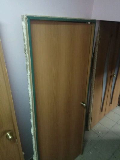 Лот: 11798706. Фото: 1. Дверь от застройщика (спальня). Двери межкомнатные