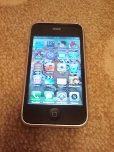 Лот: 3967013. Фото: 1. iPhone 3gs 16 GB. Оригинальный... Смартфоны
