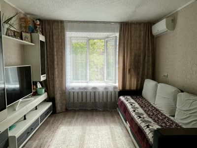 Лот: 25548896. Фото: 1. комната , Красноярск Парашютная... Квартиры, студии