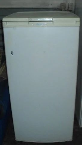 Лот: 9484625. Фото: 1. Холодильник Бирюса Solt line 10C-1. Холодильники, морозильные камеры