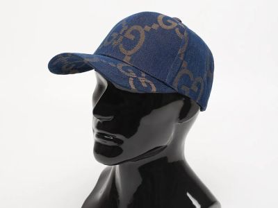 Лот: 22156663. Фото: 1. Кепка Gucci. Шарфы, платки