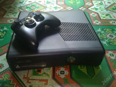Лот: 1891417. Фото: 1. Почти новый XBOX 360 S (slim... Игровые приставки, консоли
