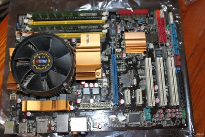 Лот: 13330340. Фото: 1. Asus P5Q + E7200 с кулером + 4... Комплекты запчастей